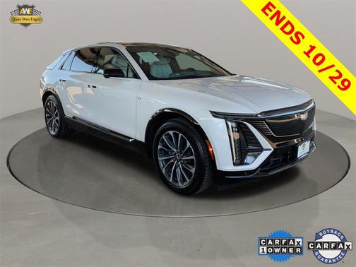 2024 Cadillac LYRIQ V
