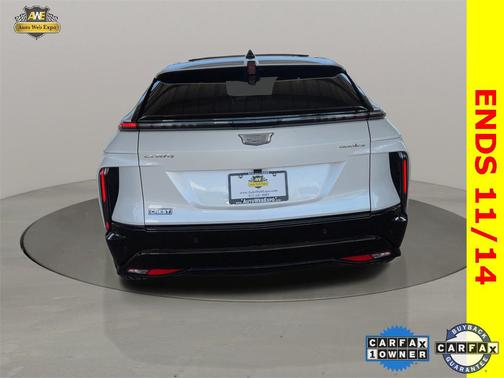 2024 Cadillac LYRIQ V