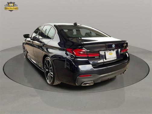 2022 BMW 540 i