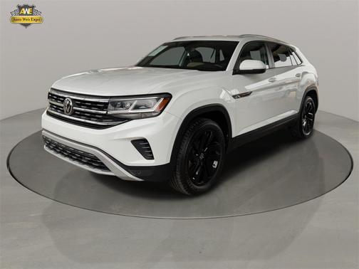 2021 Volkswagen Atlas Cross Sport 2.0T SE w/Technology