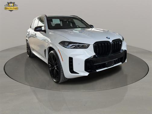 2025 BMW X5 M60i