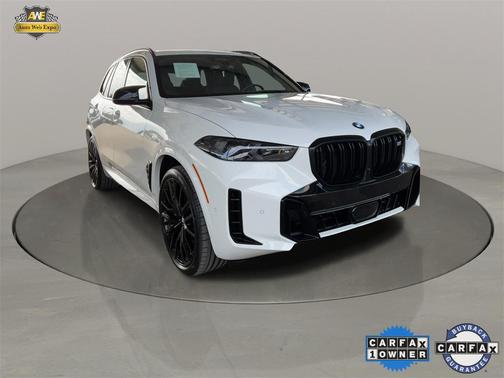 2025 BMW X5 M60i