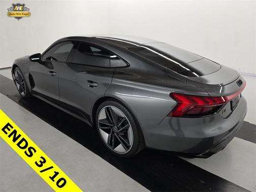 2024 Audi RS e-tron GT quattro