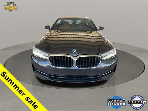 2022 BMW 530 i