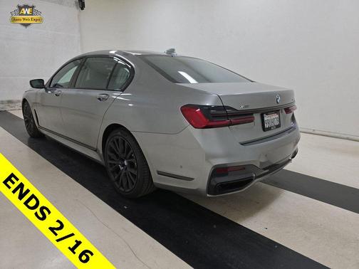 2022 BMW 740 i xDrive