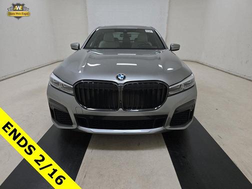 2022 BMW 740 i xDrive