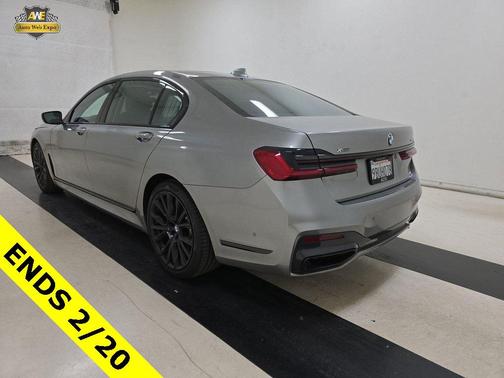 2022 BMW 740 i xDrive