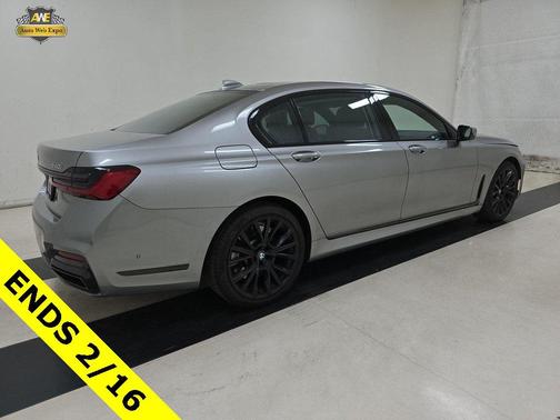 2022 BMW 740 i xDrive