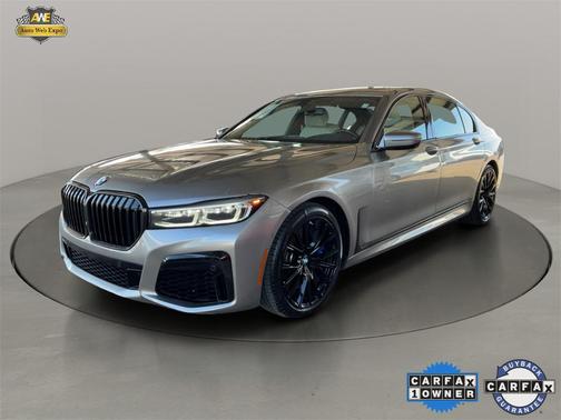 2022 BMW 740 i xDrive