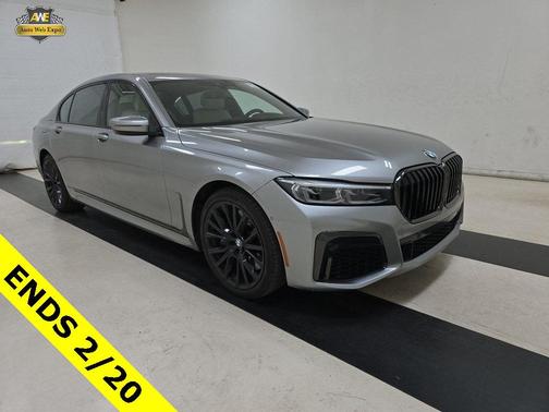 2022 BMW 740 i xDrive