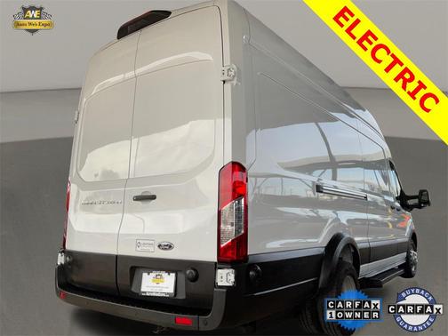 2022 Ford Transit-350 Base