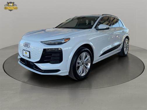 2025 Audi Q6 e-tron Premium Plus
