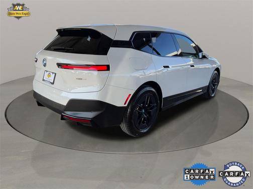 2024 BMW iX xDrive50