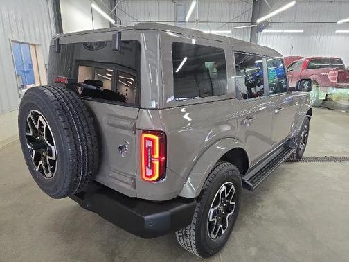 MARSH GRAY 2025 Ford Bronco OUTER BANKS