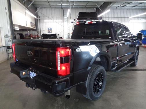 AGATE BLACK 2024 Ford F-350