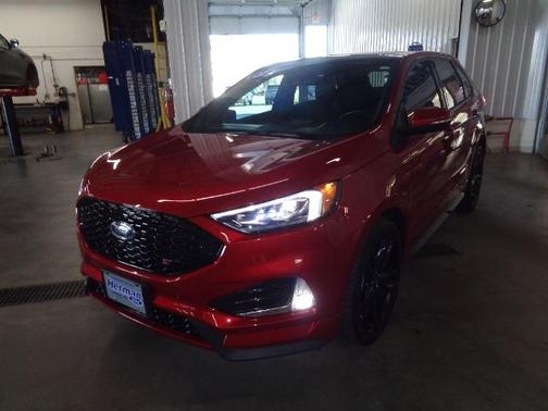 2022 Ford Edge ST