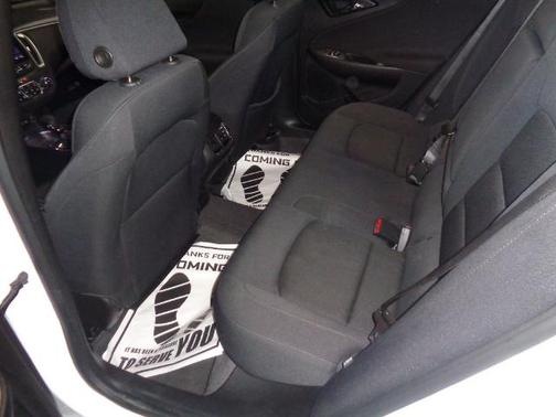 2024 Chevrolet Malibu LT W/1LT