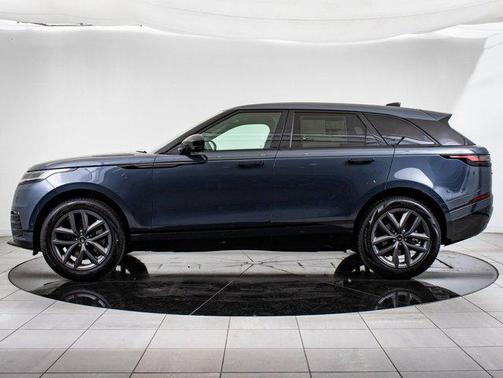 2026 Land Rover Range Rover Velar P250 SE R-Dynamic