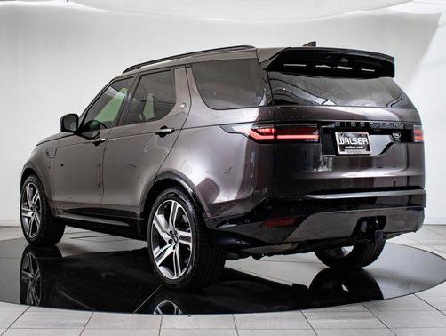 2022 Land Rover Discovery P360 HSE R-Dynamic