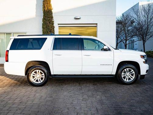2019 Chevrolet Suburban LT