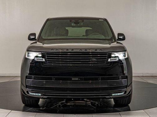 Narvik Black 2026 Land Rover Range Rover P615 SV Black