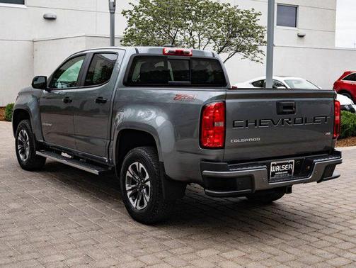 Steel Metallic 2022 Chevrolet Colorado Z71