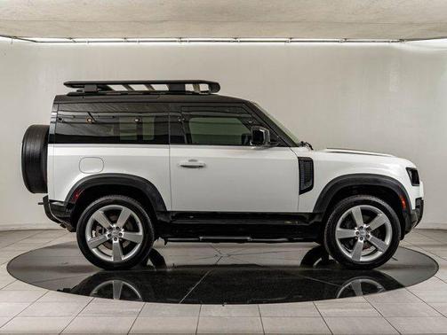 White 2023 Land Rover Defender 90 X-Dynamic SE