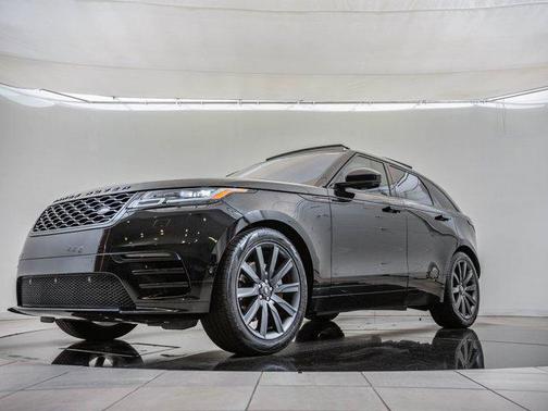Black 2019 Land Rover Range Rover Velar R-Dynamic SE