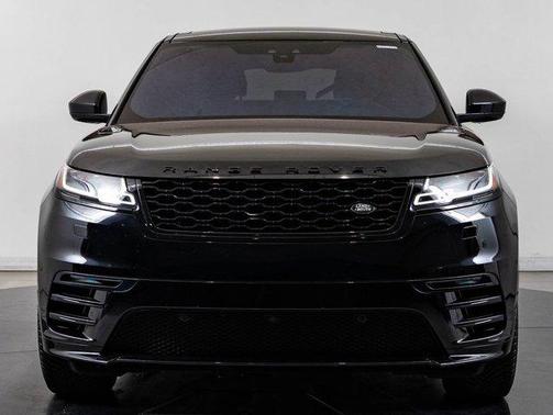 Black 2019 Land Rover Range Rover Velar R-Dynamic SE