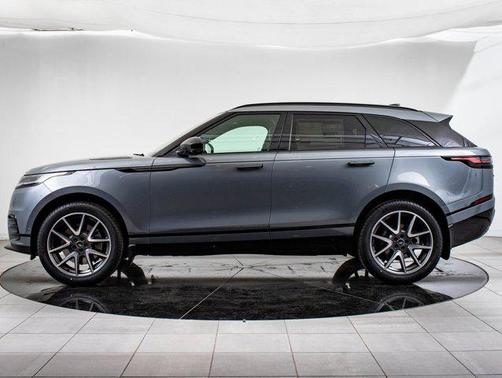 2026 Land Rover Range Rover Velar P250 SE R-Dynamic