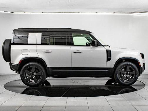 2026 Land Rover Defender P300 S