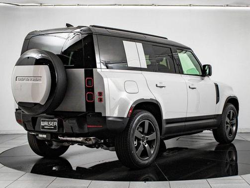 2026 Land Rover Defender P300 S