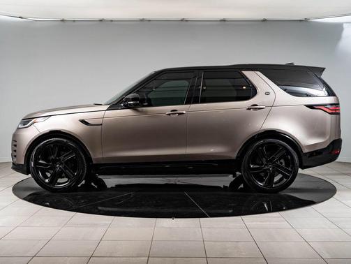 Bronze 2024 Land Rover Discovery P360 Dynamic SE