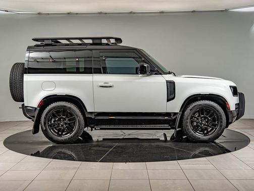 White 2023 Land Rover Defender 90 X-Dynamic SE