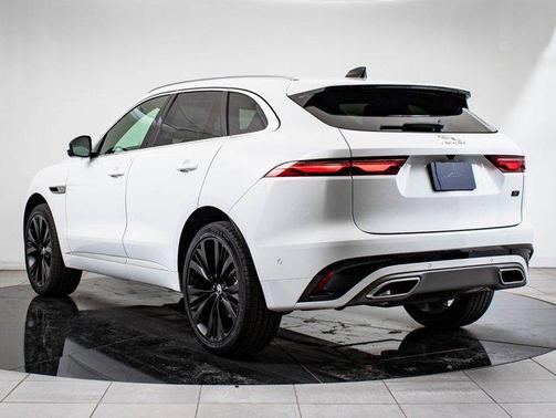 2026 Jaguar F-PACE R-Dynamic S P400 AWD Automatic