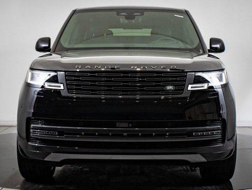 2024 Land Rover Range Rover P530 SE