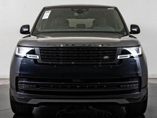 Carpathian Grey Premium Metallic 2026 Land Rover Range Rover P530 SE 7 Seat