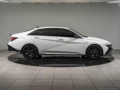 Atlas White 2024 Hyundai ELANTRA N Line