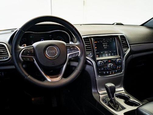 2017 Jeep Grand Cherokee Altitude