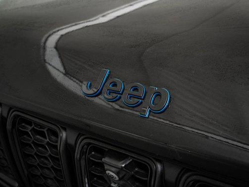 2024 Jeep Grand Cherokee 4xe Anniversary Edition