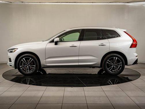2019 Volvo XC60 T6 Momentum