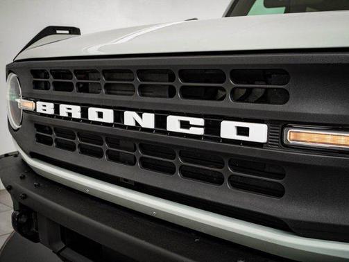 Cactus 2021 Ford Bronco Black Diamond