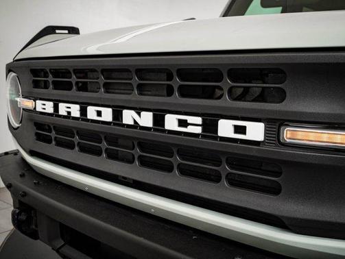 2021 Ford Bronco Black Diamond