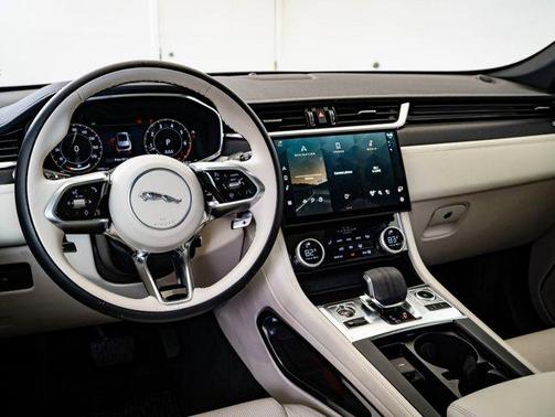 2024 Jaguar F-PACE R-Dynamic S P400 AWD Automatic