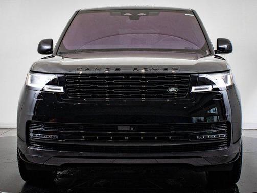 2023 Land Rover Range Rover P530 SE