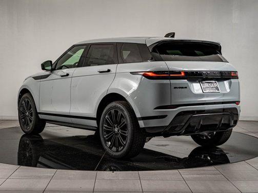 2026 Land Rover Range Rover Evoque Dynamic SE