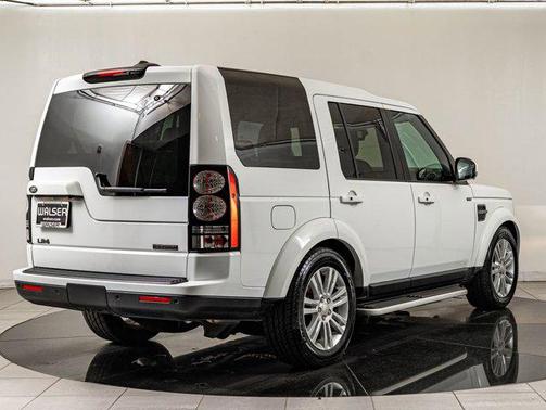 White 2015 Land Rover LR4 Base