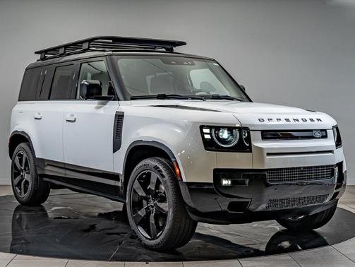 Fuji White 2026 Land Rover Defender P400 X-Dynamic SE