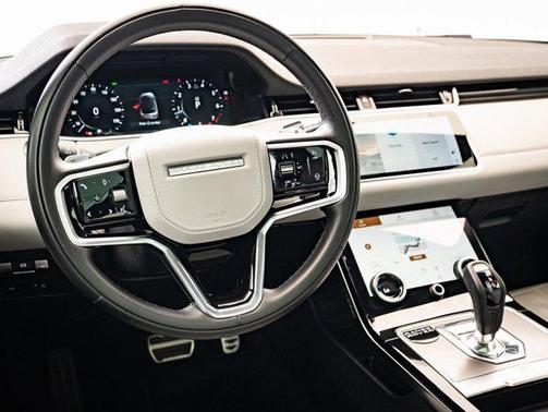 2022 Land Rover Range Rover Evoque SE