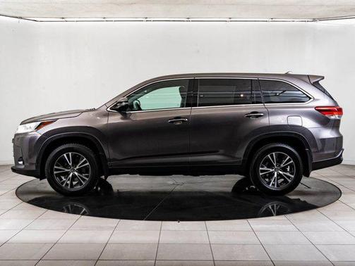 2019 Toyota Highlander LE Plus